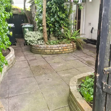 Séjour chez l'habitant Estate